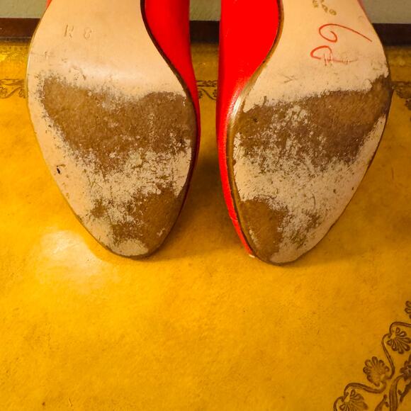 NINA Vintage Womens Red All Leather Peep Toe Heel Pumps Size 8 Made in Spain - Picture 12 of 12